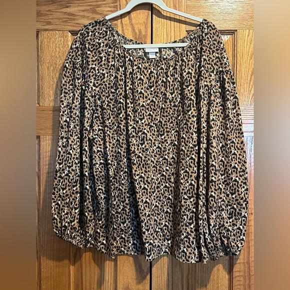 Ava & Viv 2X Plus Size Animal Print Long Sleeve Top Blouse - Picture 1 of 6